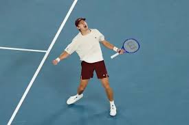 De Minaur Pursues Redemption at Rotterdam