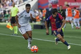 En qué canal pasan Real Madrid vs. Barcelona por la Liga de España 2025-2026 hoy
