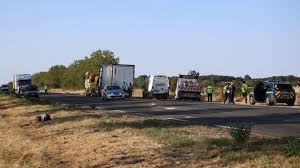 Mort accidentelle de deux personnalités dans les Deux-Sèvres : la garde à vue du chauffeur routier impliqué prolongée — lanouvellerepublique.fr