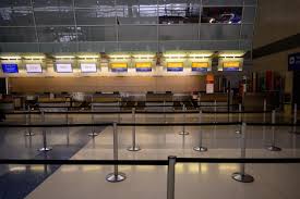 Más de 19.000 vuelos cancelados desde el sábado en EE.UU. por la tormenta invernal