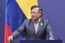 Tensión fronteriza: Petro acusa a Perú de anexión en el Amazonas