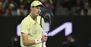 ATP Doha 2026, Sinner dimentica il ko con Djokovic e travolge Machac: al 2° turno con Popyrin