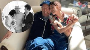 Bruce Willis acompañó a su hija menor, Tallulah, durante su boda