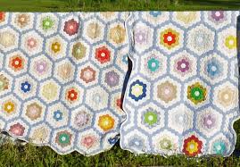 Résultat de recherche d'images pour "grandmothers flower garden quilt"