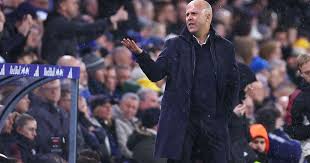 Liverpool 'can only look at ourselves' after late Leeds equaliser, Slot concedes