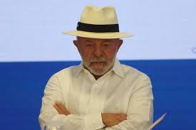 Lula amplia núcleo de campanha após atritos entre equipe - 22/07/2026 - Política