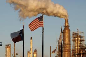 Trump Waives US Shipping Law For Oil and Gas In Bid to Lower Prices