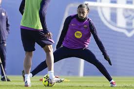 El Barça busca su cuarta consecutiva en LaLiga y el liderato provisional ante el Alavés