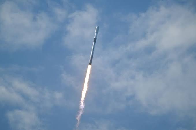 SpaceX stock hits new low at $113.50, down 52% from all-time high of $225.64; analysts weigh in on valuation