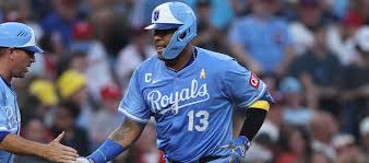 Salvador Perez goes deep, but Royals get buried in Coors