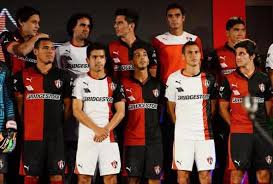 Resultado de imagen para uniformes liga mx 2017