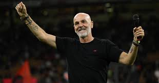 Fiorentina réengage l’ancien patron Pioli comme nouvel entraîneur