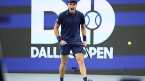 Dallas R1 preview and prediction: Paul vs. Brooksby