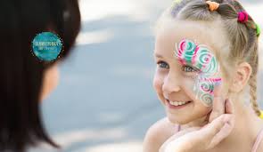 Sparkle and Smiles: Why Kids Love Glitter Tattoos at Parties