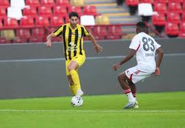 سپاهان مانع انتقال محبی به پرسپولیس