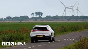 BBC - News update