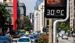 Semana terá onda de calor fora do padrão em 6 estados com temperaturas até 15°C acima do esperado