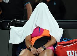 Sabalenka explica reação após derrota na final do Australian Open: "Fiquei muito chateada comigo"