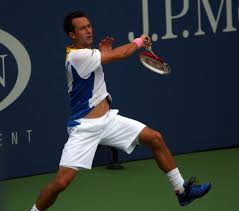 images?q=tbn:ANd9GcRMc3GLLgUM0PmJu3ob8oBRou1tWLCJkorBTr3U2a_GBsAwh-sUEA