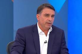 Quem integra a equipe econômica de Flávio Bolsonaro e o que ela propõe