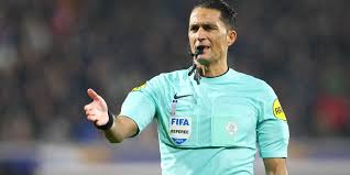 Dit zijn de scheidsrechters en VAR's voor speelronde zestien in de Eredivisie