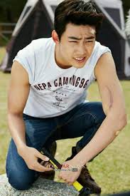 Hasil gambar untuk taecyeon