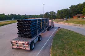 600+ Truck Flatbed Truck Pipe Trucking Stock Photos and ...