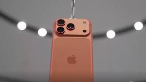 Apple lanza productos premium y presenta su primer iPhone plegable
