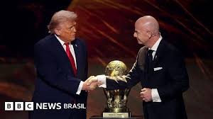 A polêmica decisão da Fifa de anular suspensão de artilheiro americano após cartão vermelho