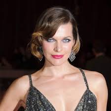 Hasil gambar untuk bugil telanjang NAJWA SHIHAB indonesia presenter tv