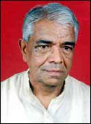 He was unanimously elected by the party MLAs. His name was seconded by Himmat Kothari. Babulal Gaur - 23gaur