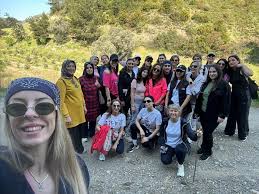 Menderes Belediyesi kadın kursiyerleri Balaban Göleti’nde doğa yürüyüşünde buluşturdu!