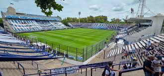 XI confirmados: El Clásico de Plata decide la final