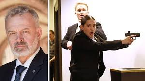 Kritiken efter dådet: ”Räckte med en lapp”