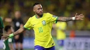 بعد عودىه للملاعب.. هل يستدعي أنشيلوتي نيمار لكأس العالم