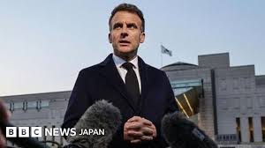 マクロン大統領夫人