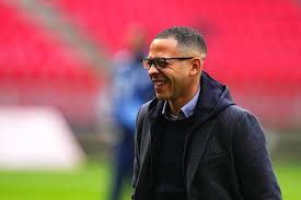 RC Strasbourg : Les éloges de Liam Rosenior sur Joaquin Panichelli et son équipe