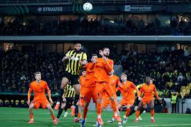 Vítor Campelos vence na Europa, mas o AEK elimina o Celje da Liga Conferência