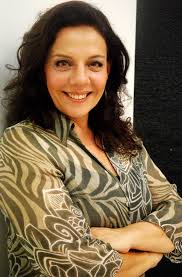 A atriz Rosângela Martins Campos, conhecida como Rosi Campos, nasceu em Bragança Paulista, no estado de São Paulo, em 30 de março de 1951. - rosi-campos-151