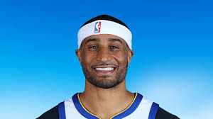 Gary Payton II Embraces Shaun Livingston Role for Warriors