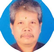 Achmad Jainuri, H., MA., Dr., Prof. NIP : 195112201977031001. Guru Besar Fakultas Ushuluddin - Bidang Pemikiran Islam - 195112201977031001