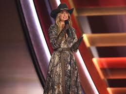 CMA Awards 2025: Fashion Hits & Misses and Lainey Wilson's Big Win