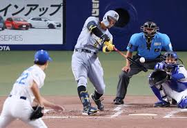 佐藤輝明、覚醒か？OPS急上昇！強打者への道、球団記録更新なるか？ - Imagen principal del artículo