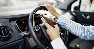 Téléphone au volant : 5 départements durcissent les sanctions au 1er mai