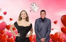 Qui est Ester Exposito, la nouvelle go (presque) sûre de Kylian Mbappé ?