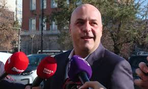 Radu Drăgușin pleacă alături de Florin Manea, după cununia cu Ioana. ”Mai sunt lucruri de rezolvat”