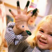 Information for HEATHER RIDGE CHILD CARE CENTER, a Child Care Center in Redding CA: - girl-paint