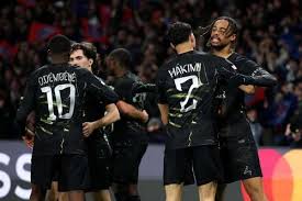 Atacante do PSG toma decisão sobre futuro e Liverpool aparece forte na negociação