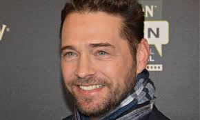 To when Beverly Hills 90210 was the biggest teen show on Earth and Jason Priestley was its biggest star. - Jason-Priestley-2014-011