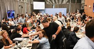 Diputados: El gobierno logra el dictamen de reforma laboral con apoyo de aliados